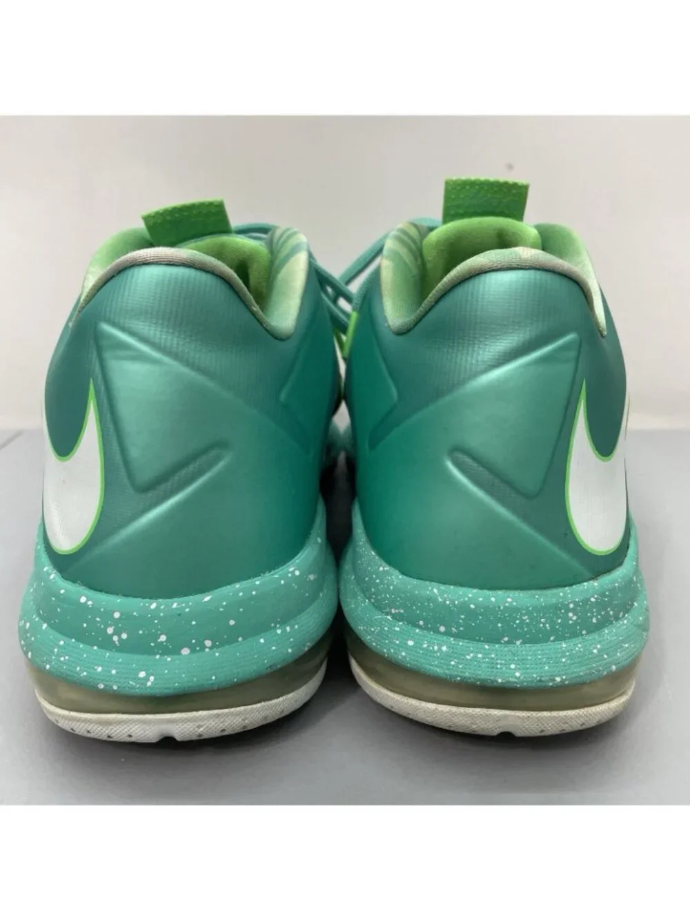 Nike Air Max LeBron 10 Low Easter Sneakers Shoes Basketball Green Mens 11.5